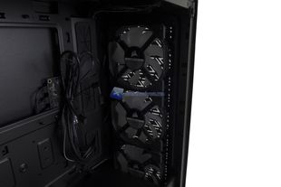Corsair Graphite 220T RGB 22