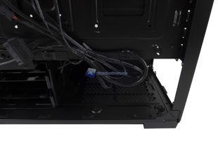 Corsair Graphite 220T RGB 28