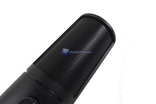 Razer Seiren X Razer Kiyo 12